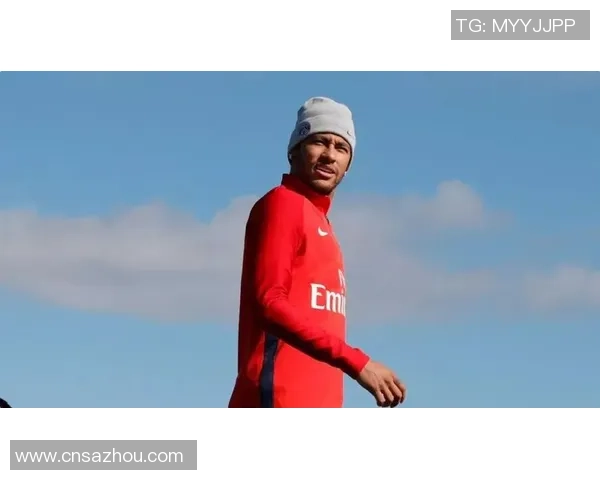 日本足球球星帅气形象与拼搏精神并存激励年轻一代球迷